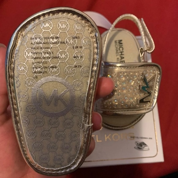 Michael kors baby sandals - Picture 4 of 4